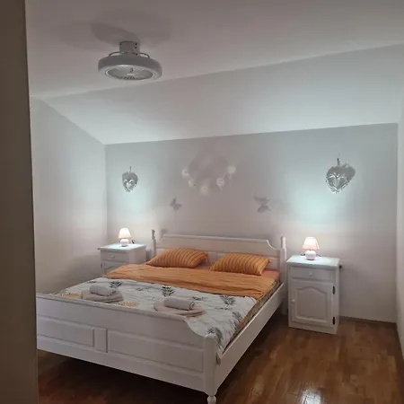 Deluxe Capljina